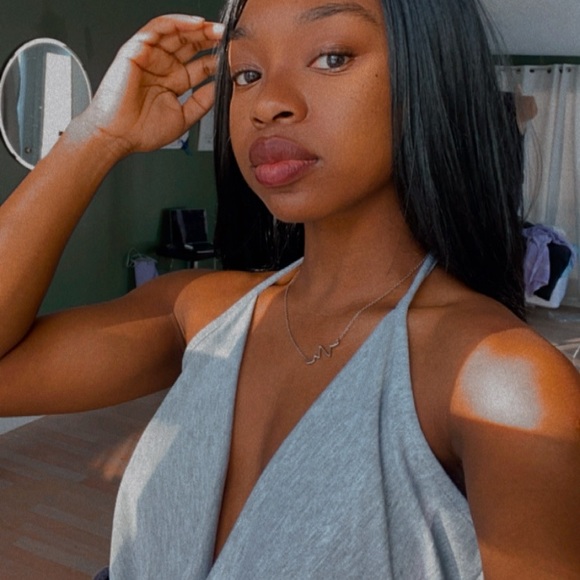 PrettyLittleThing Grey Marl Halterneck Cowl Bodycon Dress - Picture 8 of 8